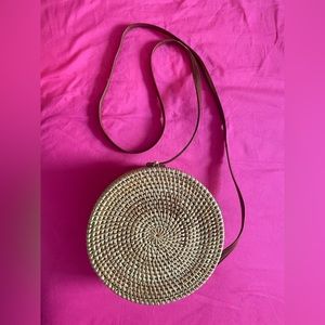 Woven straw Crossbody